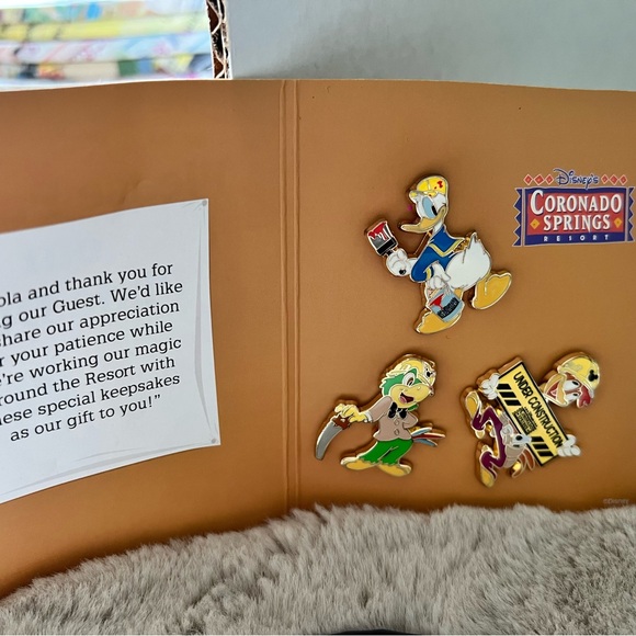 Disney World and Star Wars vintage Collectible Set - Picture 3 of 5